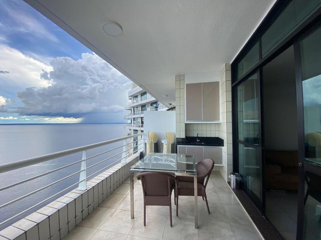 Tropical Hotel Executive Com Varanda Vista Da Ponta Negra Манаус Экстерьер фото